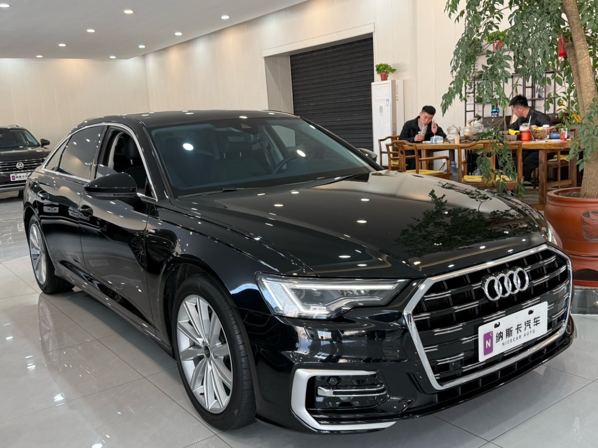 奧迪 奧迪A6L  2023款 45 TFSI 臻選動感型圖片