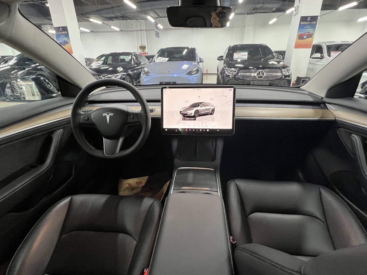 特斯拉 Model Y  2022款 改款 后輪驅(qū)動版圖片