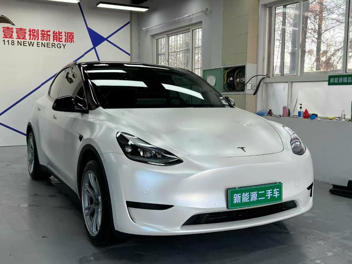 特斯拉 Model S  2023款 三電機全輪驅(qū)動 Plaid版圖片