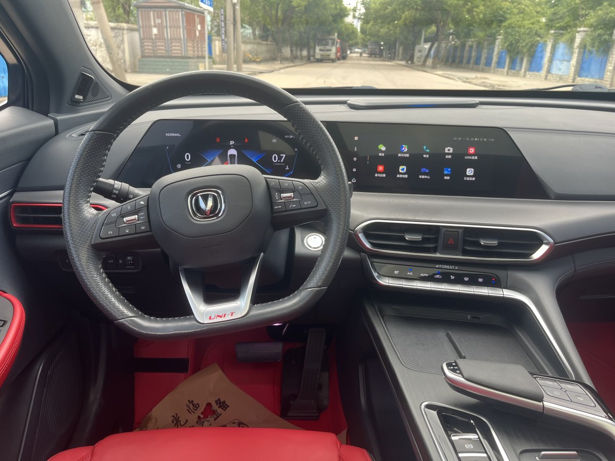 2021年8月長(zhǎng)安 UNI-T  2021款 1.5T 運(yùn)動(dòng)版 旗艦型