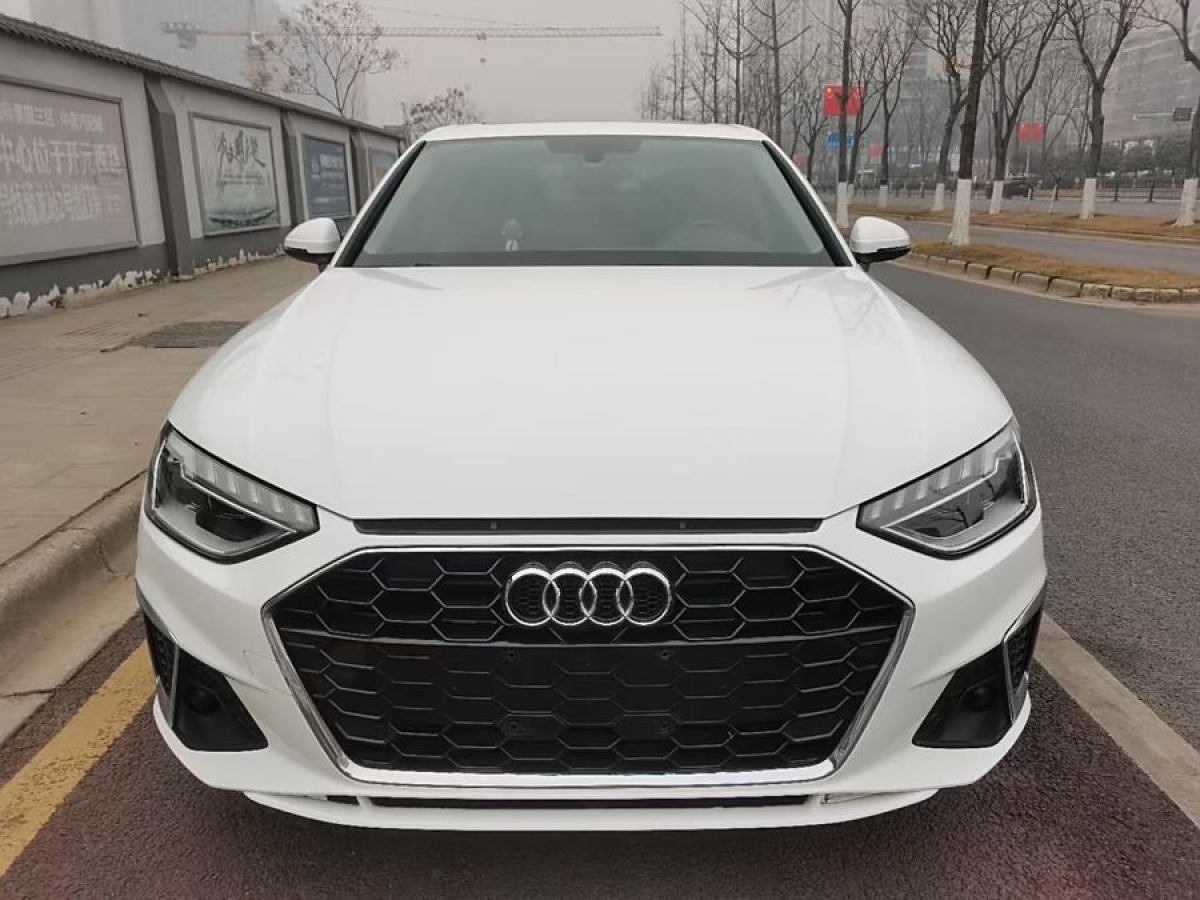 奧迪 奧迪A4L  2020款 40 TFSI 時(shí)尚動(dòng)感型圖片