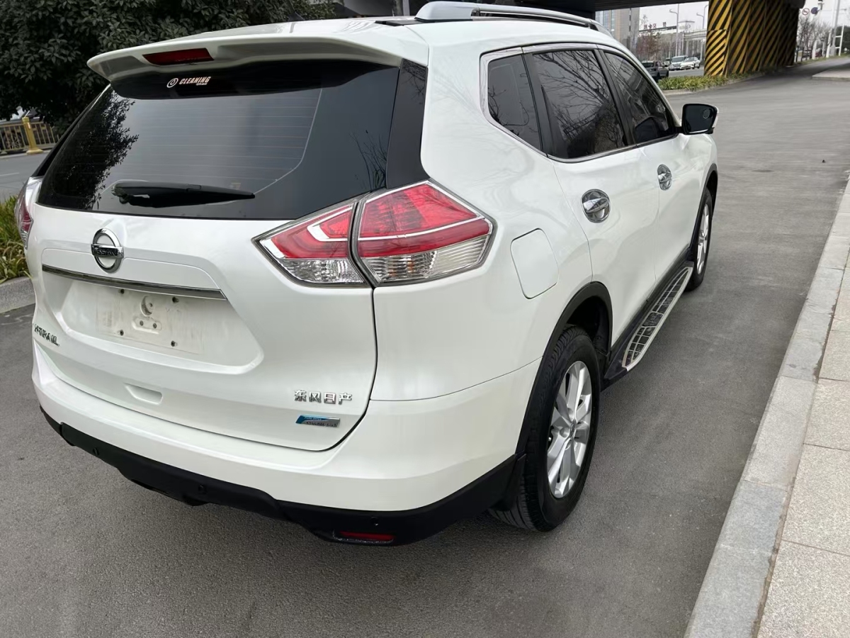 日產(chǎn) 奇駿  2015款 2.0L CVT舒適MAX版 2WD圖片