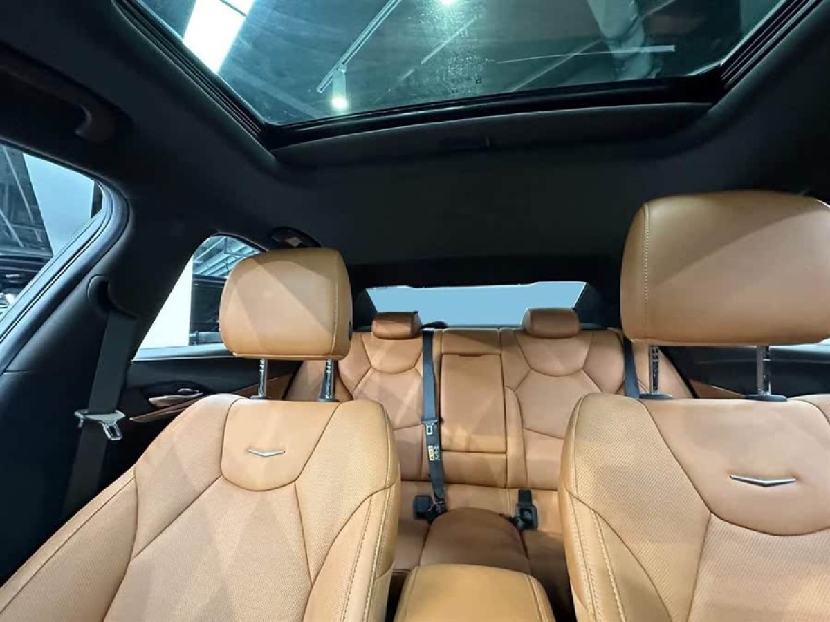 凱迪拉克 CT4  2021款 28T 豪華型圖片