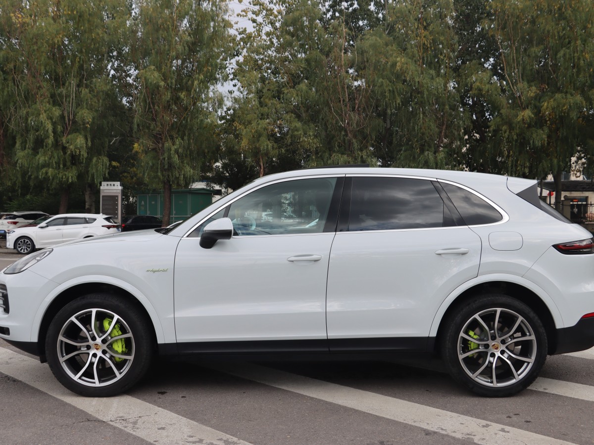 保時(shí)捷 Cayenne新能源  2023款 Cayenne E-Hybrid 2.0T圖片