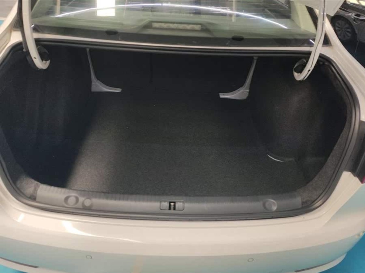 大眾 朗逸  2013款 改款 1.4TSI DSG舒適版圖片