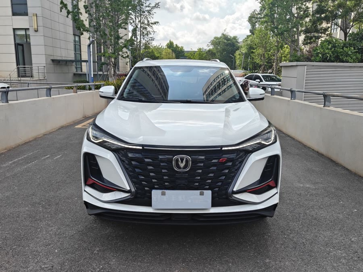 長安 CS75 PLUS  2022款 經(jīng)典版 1.5T 自動先鋒型圖片