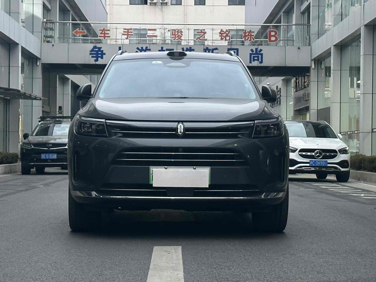 智界汽車 智界S7  2024款 Max 后驅(qū)長航智駕版圖片