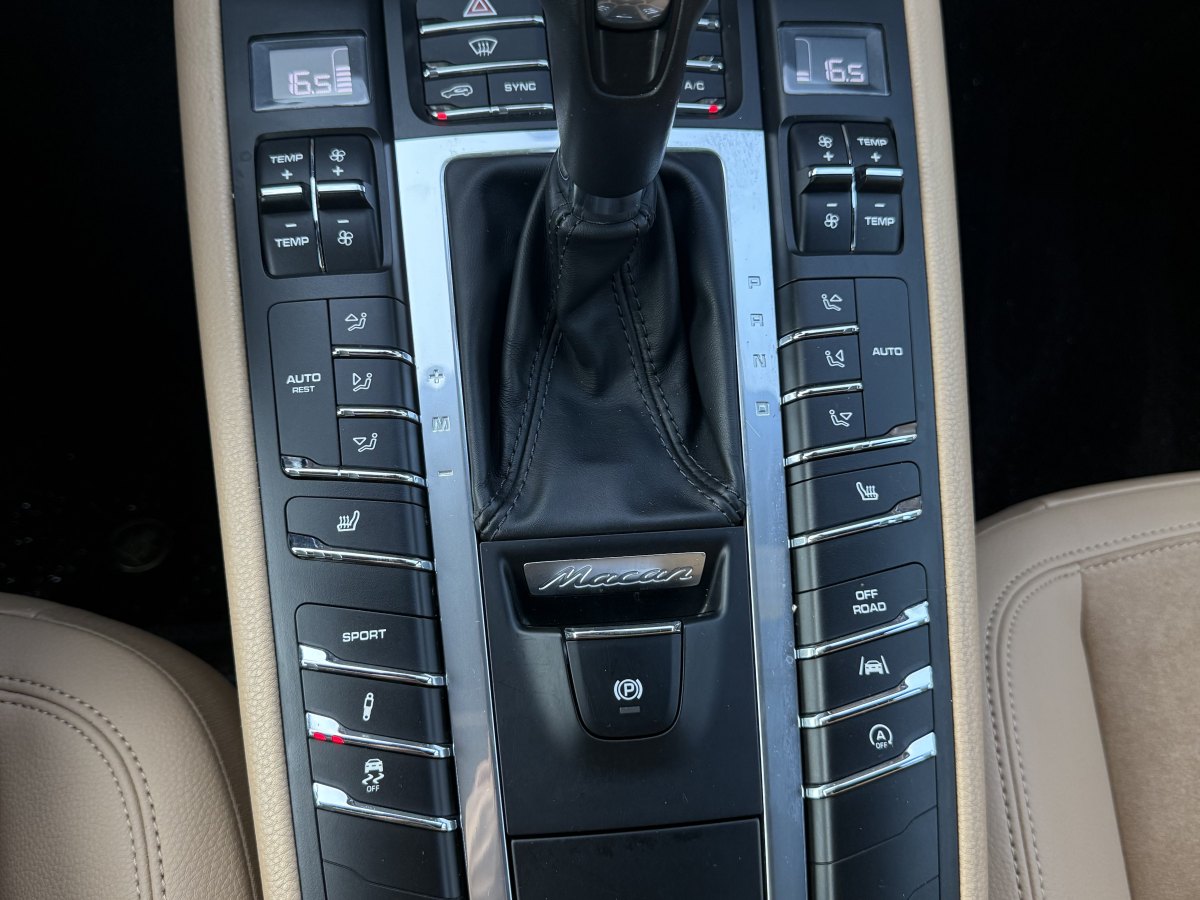 2018年5月保時捷 Macan  2017款 Macan 2.0T