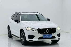 XC60 沃爾沃 T5 四驅(qū)智遠(yuǎn)運(yùn)動(dòng)版