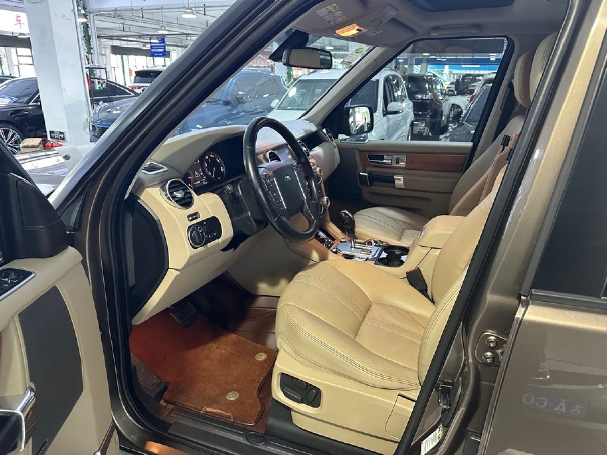 路虎 發(fā)現(xiàn)  2010款 4.0 V6 HSE 汽油版圖片