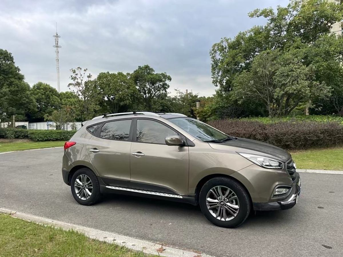 現(xiàn)代 ix35  2013款 2.0L 自動兩驅(qū)智能型GLS 國IV圖片