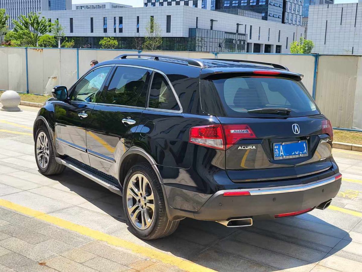 讴歌 MDX  2011款 3.7 标准尊享运动版图片