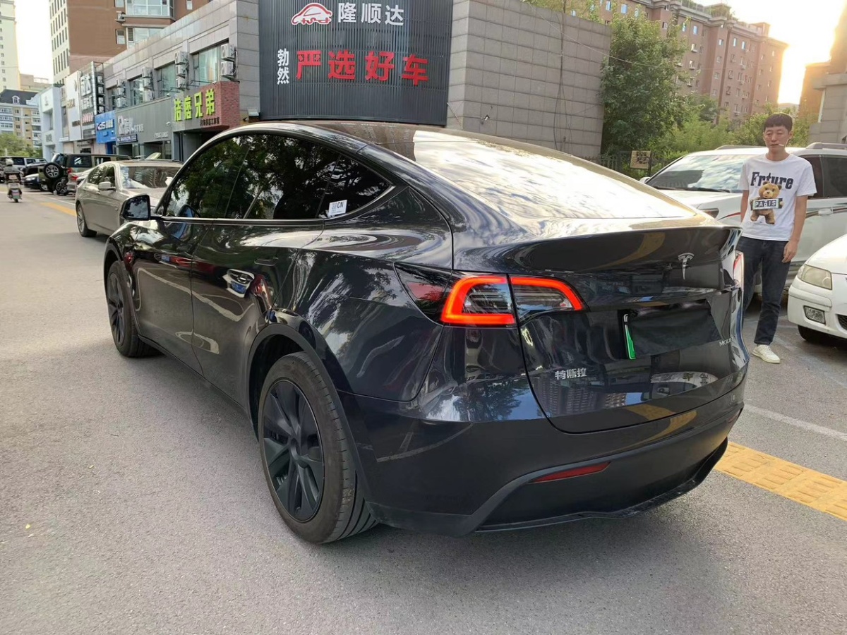 特斯拉 Model Y  2022款 后輪驅動版圖片