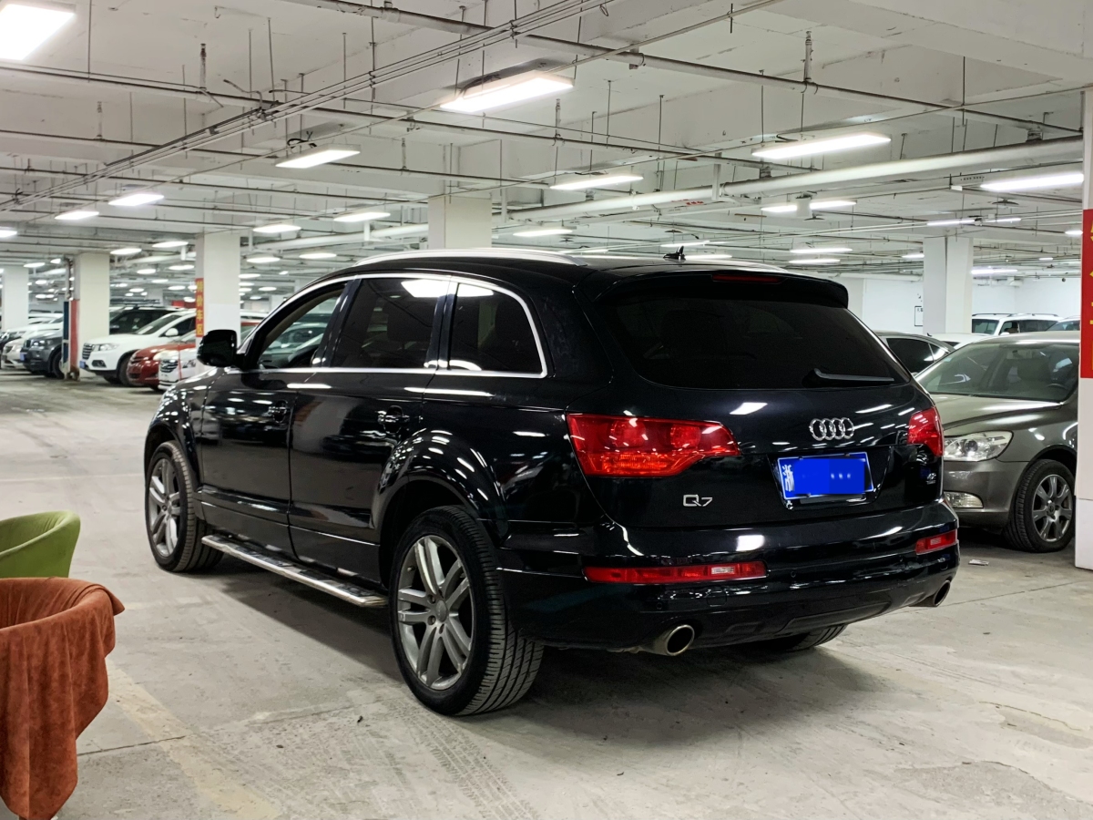 奧迪 奧迪Q7  2007款 3.6 FSI quattro 豪華型圖片