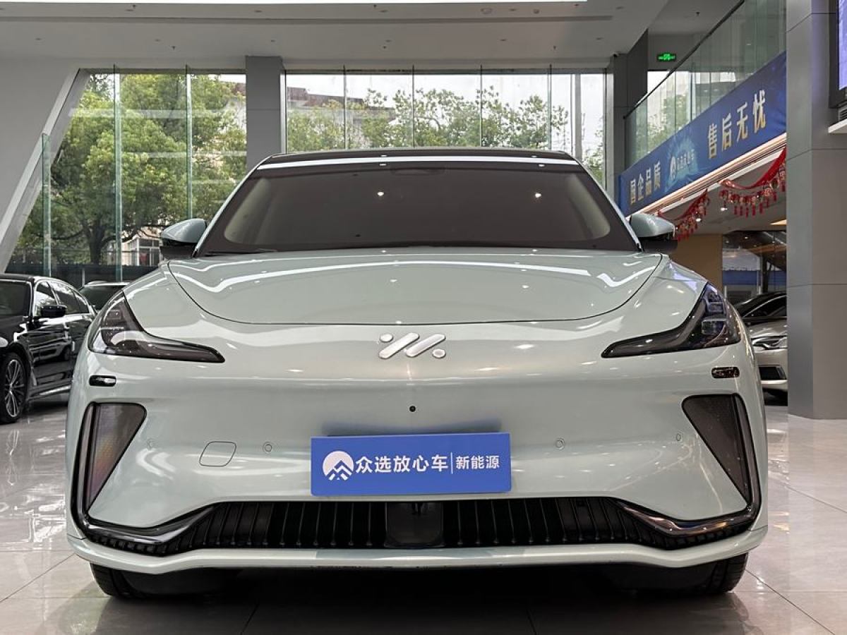 智己 智己LS7  2023款 90kWh Elite后驅(qū)版圖片