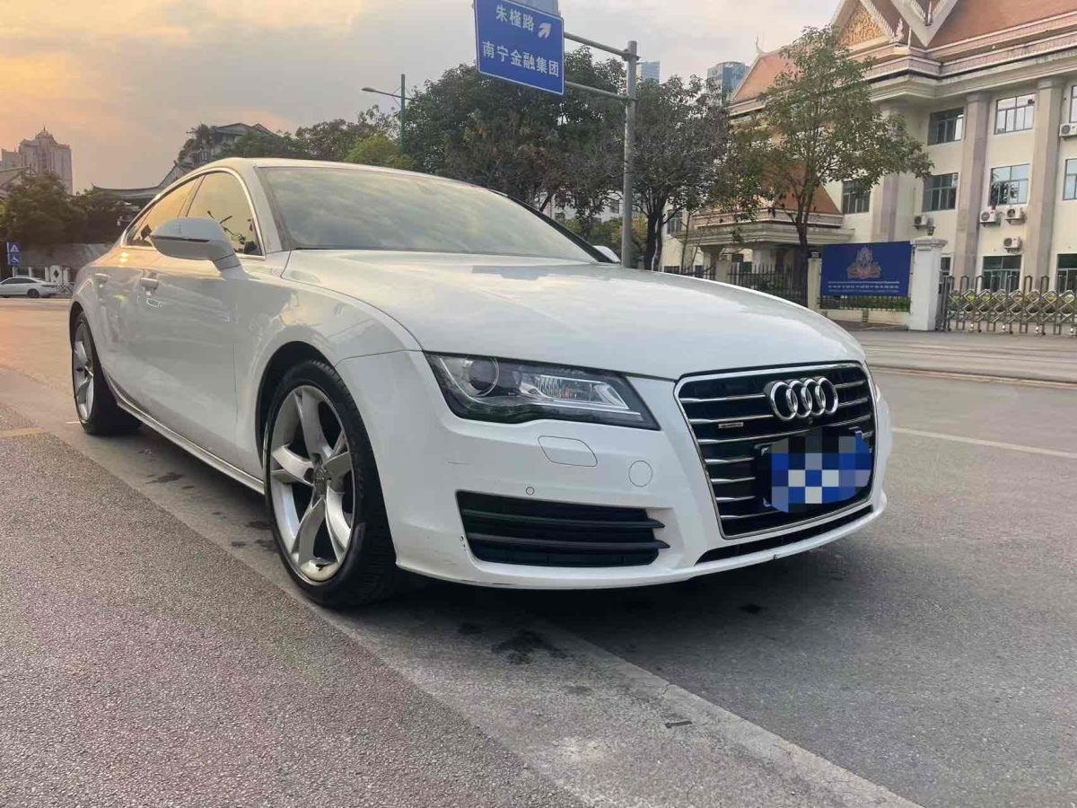 奧迪 奧迪A7  2013款 35 FSI quattro進(jìn)取型圖片