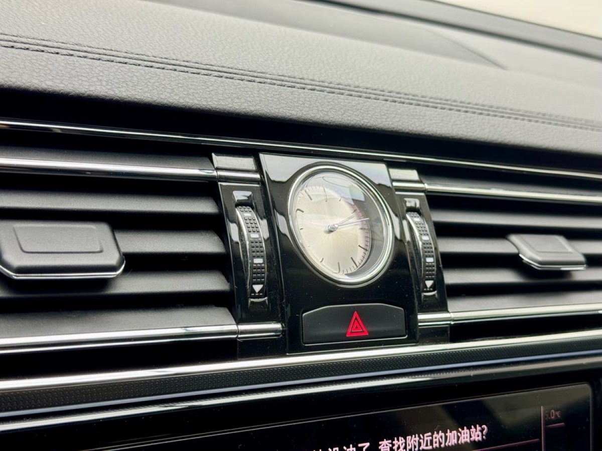 大眾 輝昂  2018款 改款 380TSI 兩驅(qū)旗艦版圖片