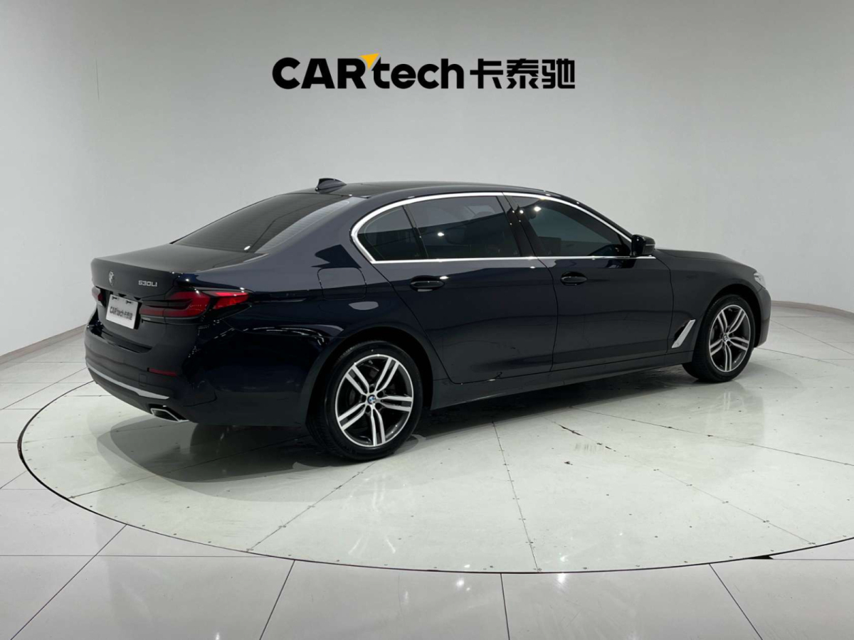 寶馬 寶馬5系  2023款 530Li 領(lǐng)先型 豪華套裝圖片