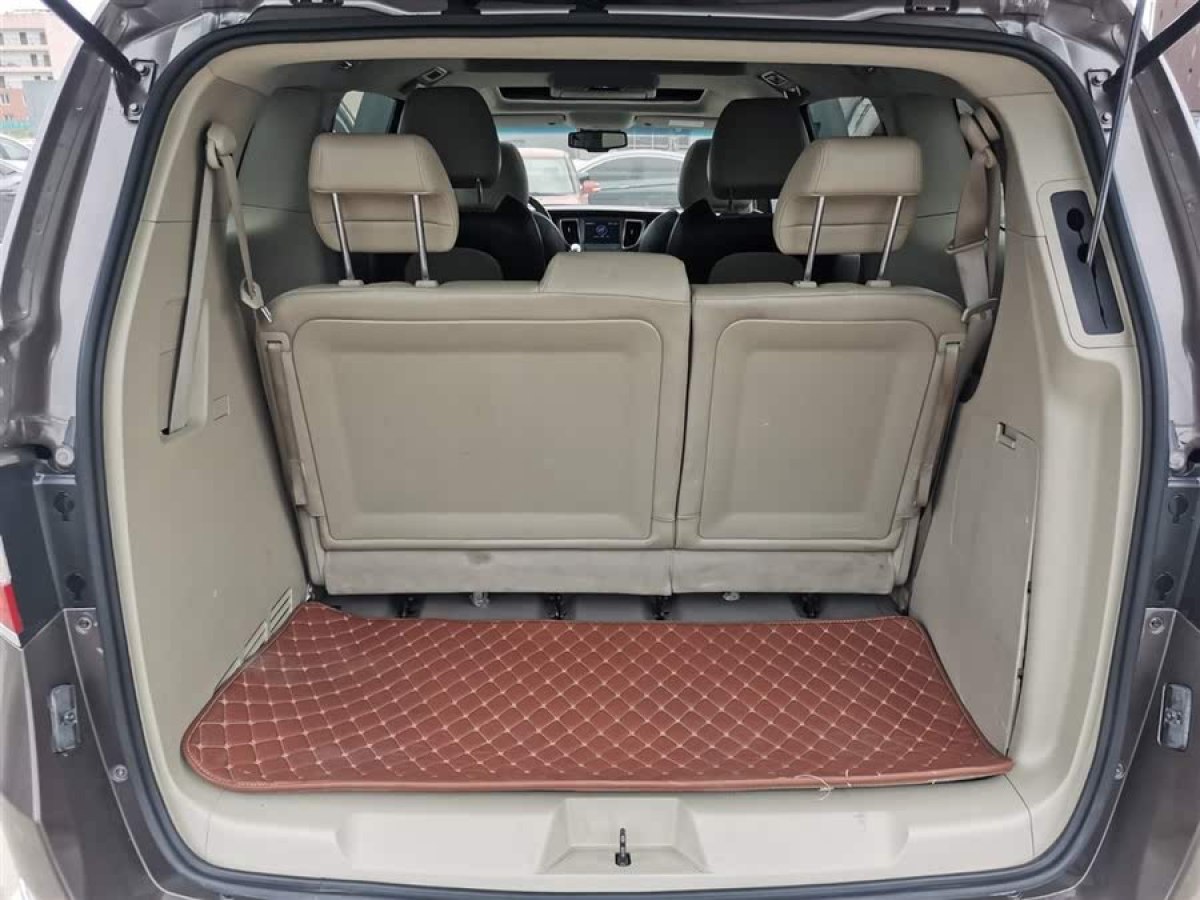 別克 GL8  2014款 3.0L XT豪華商務(wù)旗艦版圖片