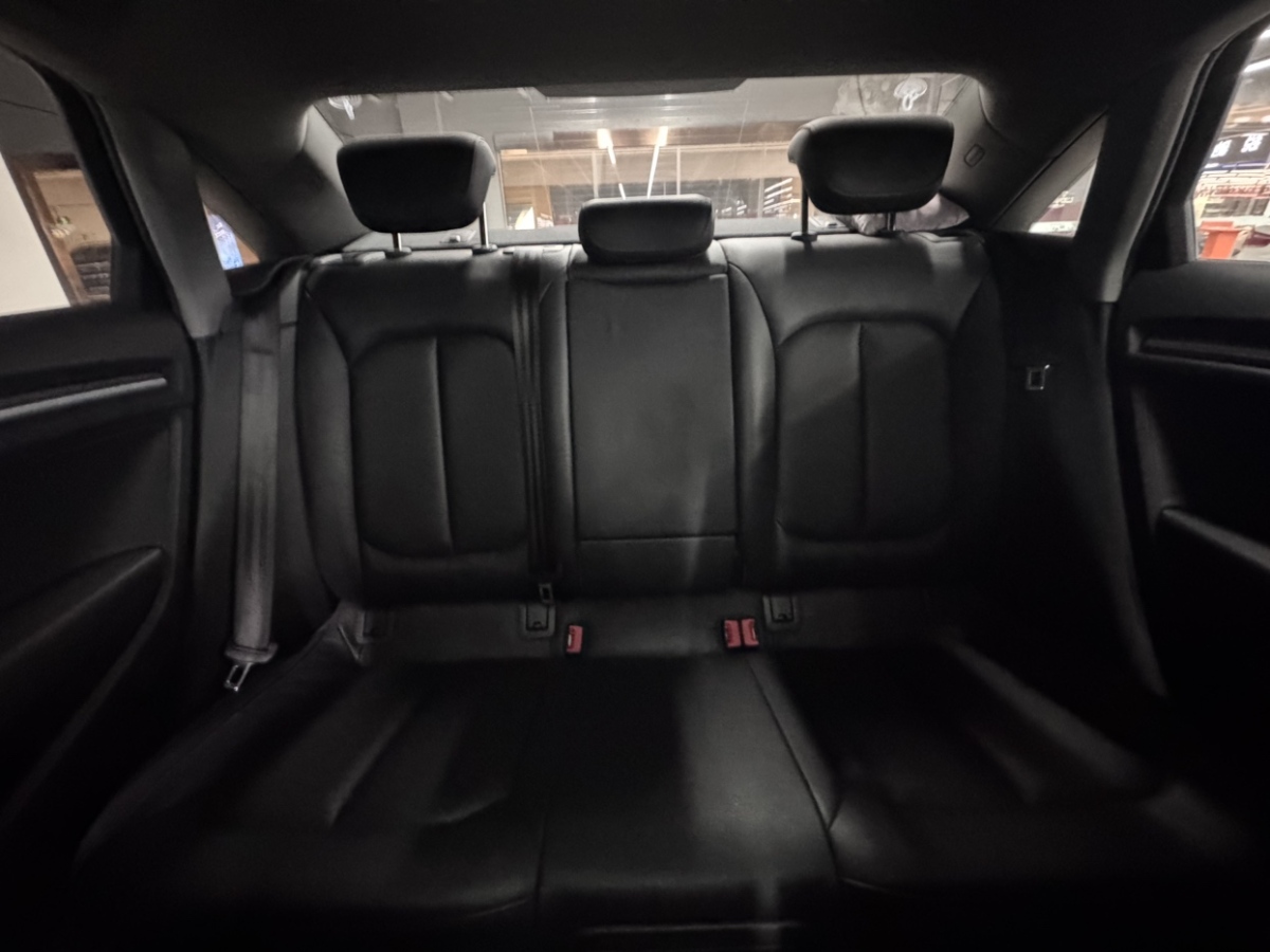 奧迪 奧迪A3  2017款 Limousine 35 TFSI 風(fēng)尚型圖片