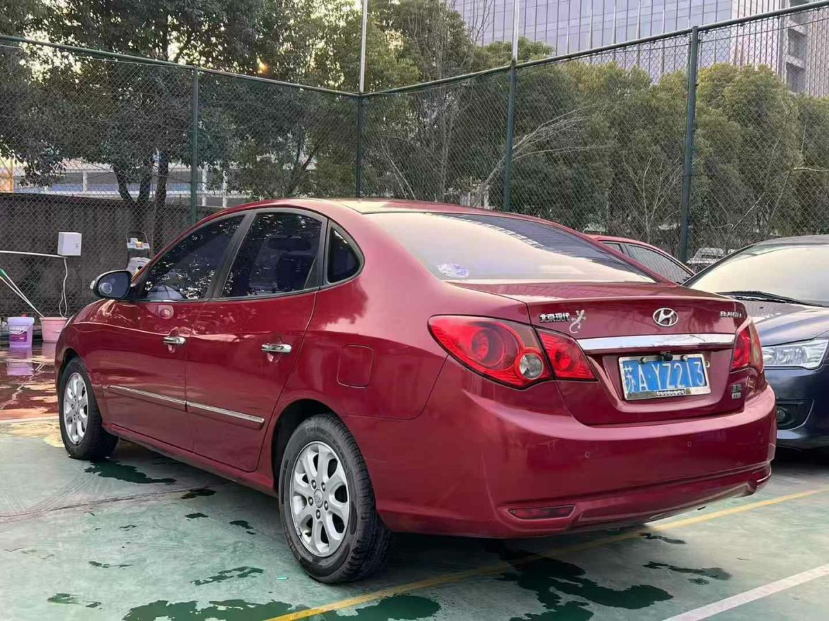 現(xiàn)代 悅動(dòng)  2010款 1.6L AT GL圖片