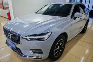 XC60 沃爾沃 T4 智逸版