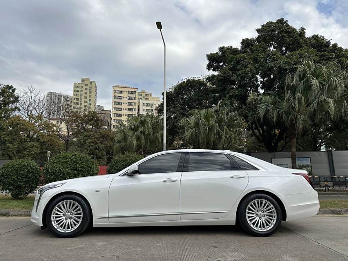 凱迪拉克 CT6  2023款 28T 豪華型圖片