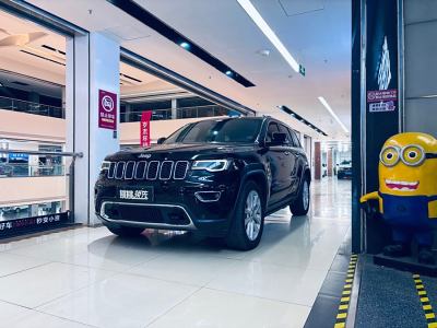 2020年12月 Jeep 大切諾基(進(jìn)口) 3.6L 精英導(dǎo)航版圖片