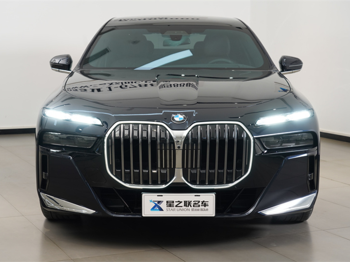 宝马 宝马7系  2023款 740Li 尊享型 M运动套装图片