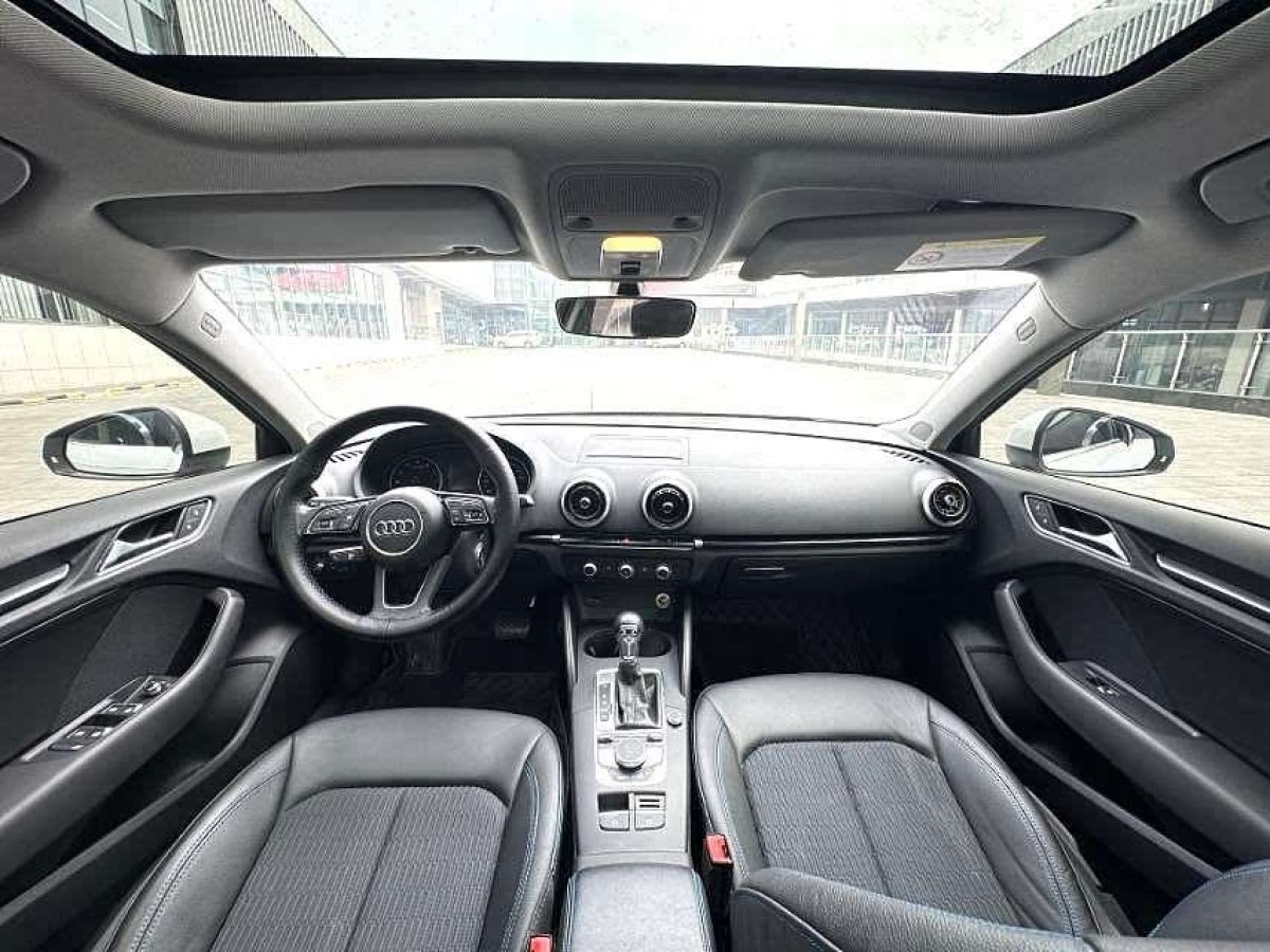 奧迪 奧迪A3  2020款 改款 Sportback 35 TFSI 進(jìn)取型 國(guó)VI圖片