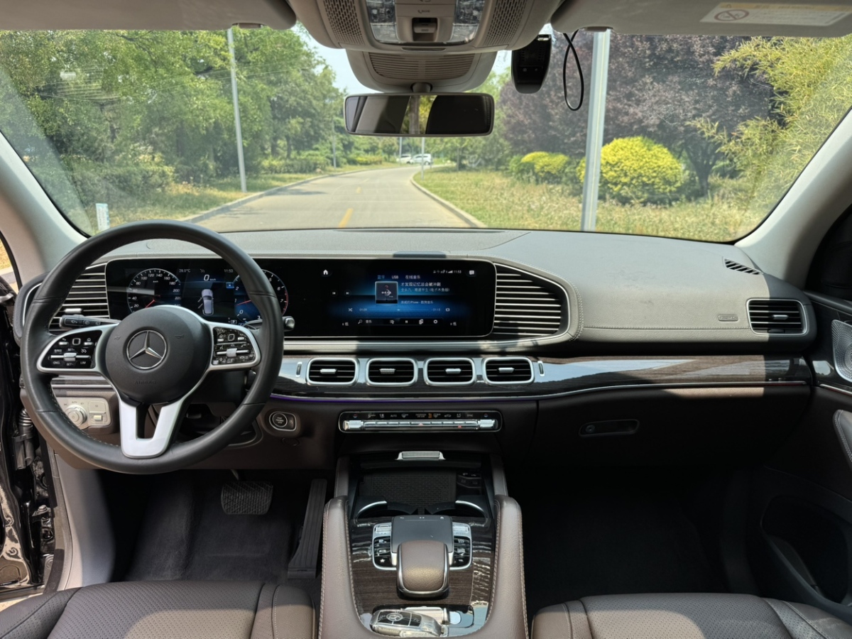 奔馳 奔馳GLE  2020款 改款 GLE 350 4MATIC 時(shí)尚型圖片