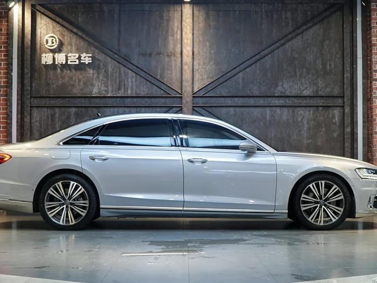 奧迪 奧迪A8  2018款 A8L 55 TFSI quattro豪華型圖片