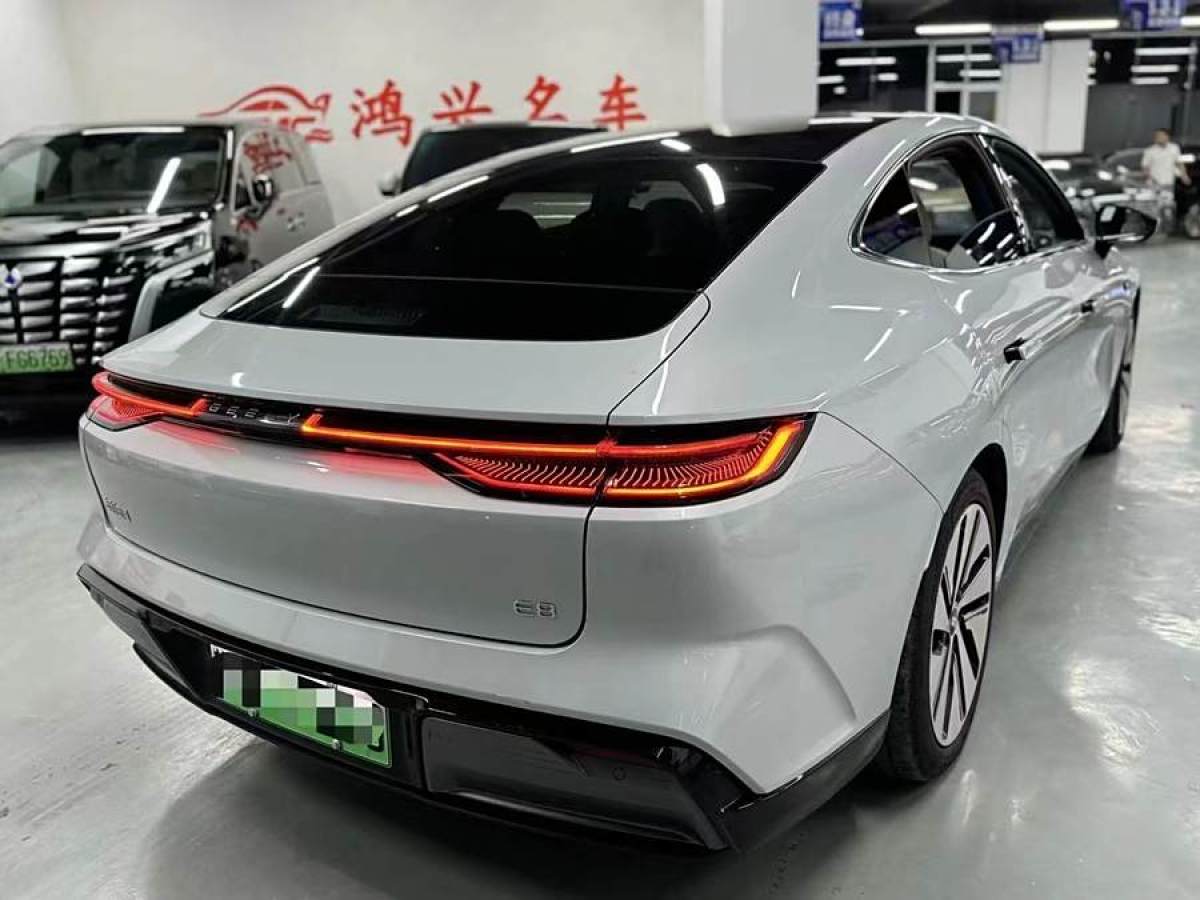 銀河 銀河E8  2024款 665km 星艦 遠(yuǎn)航版圖片