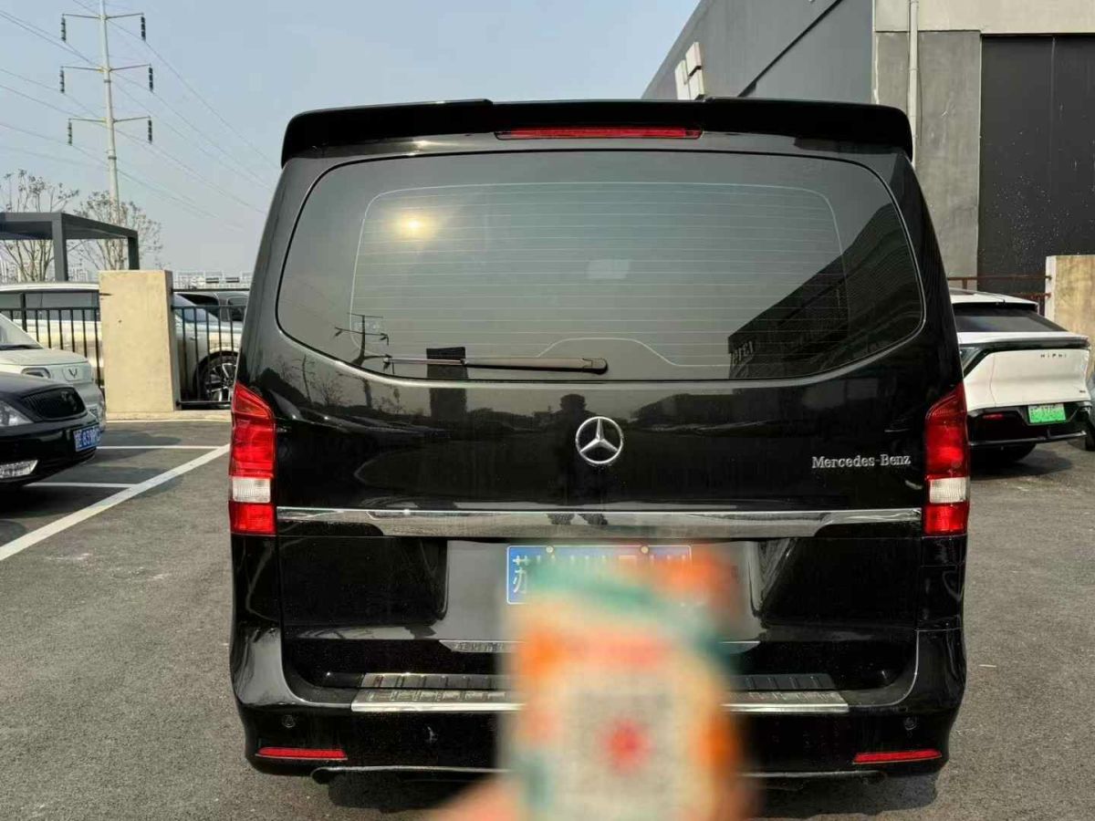 奔馳 奔馳A級(jí)  2019款  A 220 L 4MATIC 運(yùn)動(dòng)轎車圖片