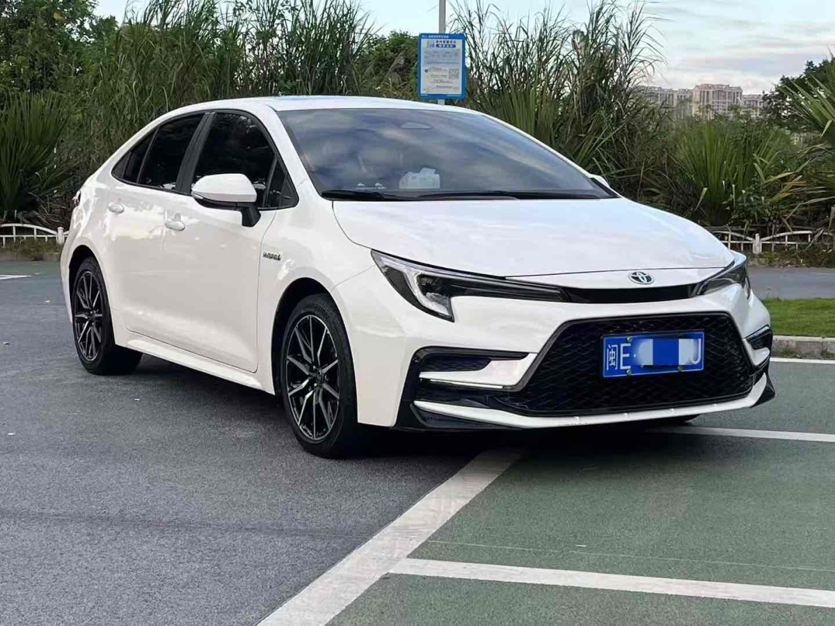 豐田 雷凌  2023款 智能電混雙擎 1.8L 運動版圖片