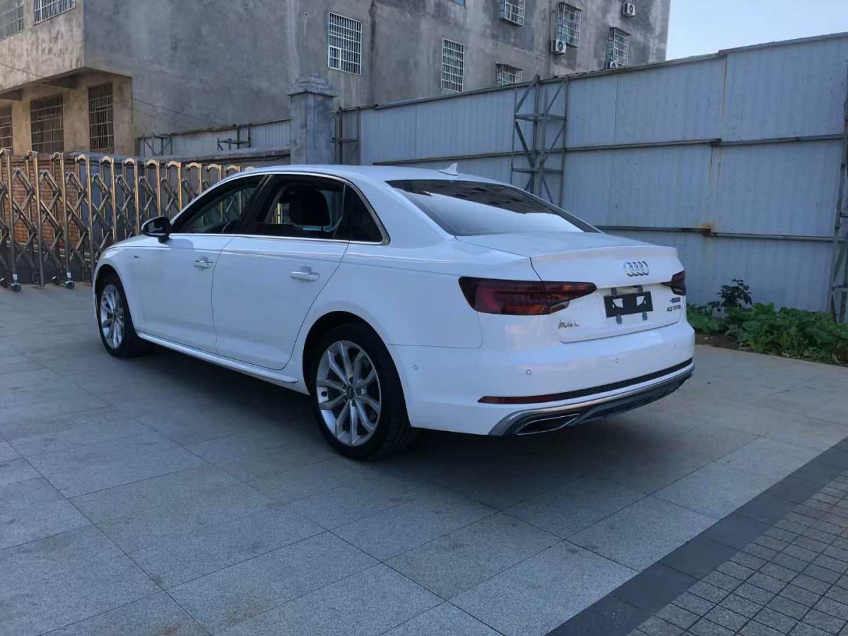 奧迪 奧迪A4L  2020款 35 TFSI 時尚動感型圖片