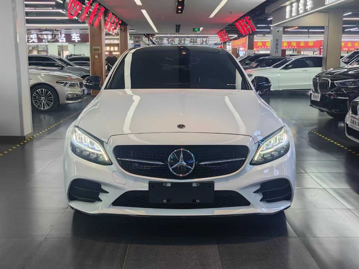 奔馳 奔馳C級(jí)  2021款 C 300 L 運(yùn)動(dòng)版圖片