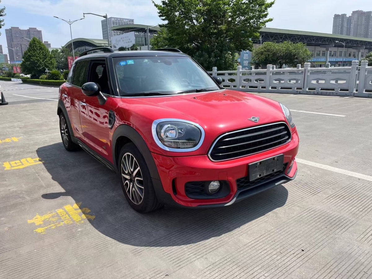 2019年2月MINI COUNTRYMAN  2018款 1.5T COOPER 藝術(shù)家