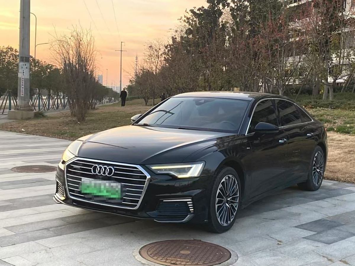 2022年3月奧迪 奧迪A6L新能源  2020款 55 TFSI e quattro