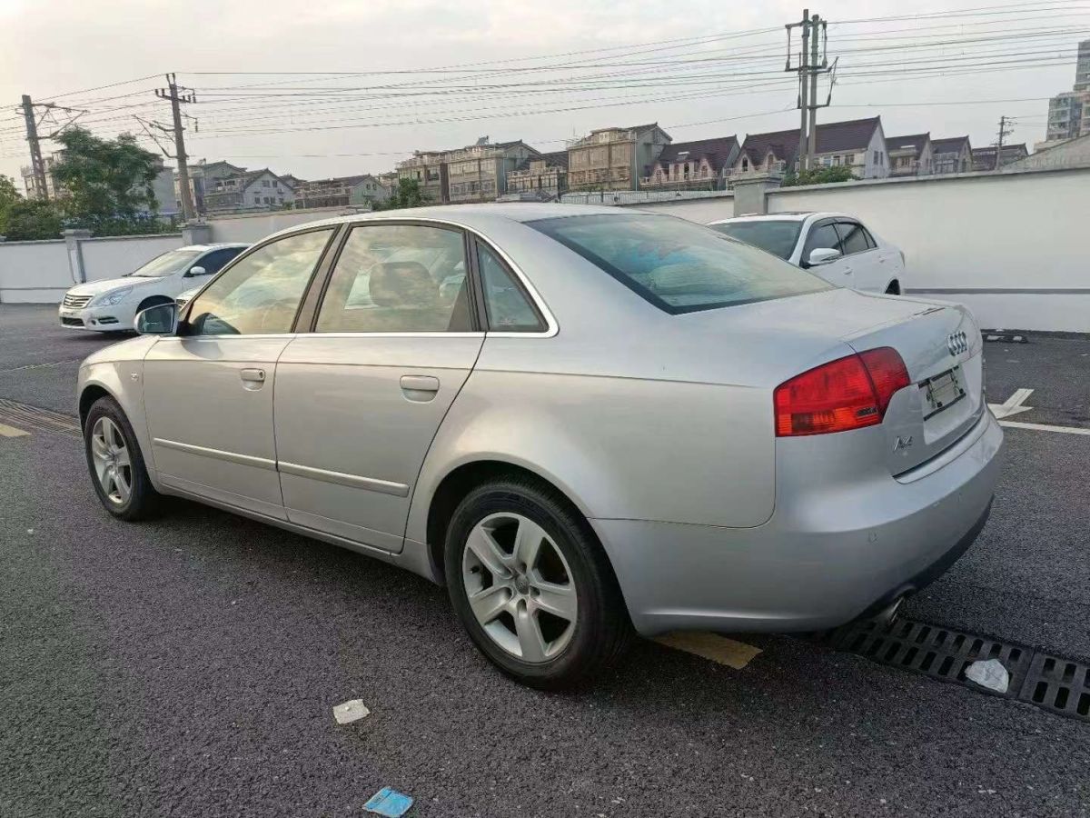 奧迪 奧迪a4 2008款 a4 2.0t fsi 豪華型圖片