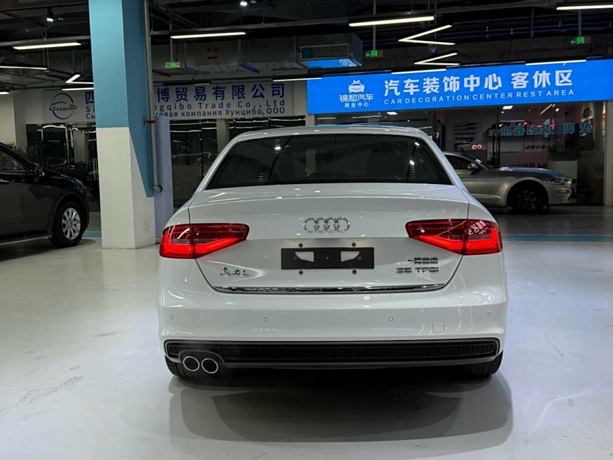 奧迪 奧迪A4L  2016款 35 TFSI 典藏版 S line豪華型圖片