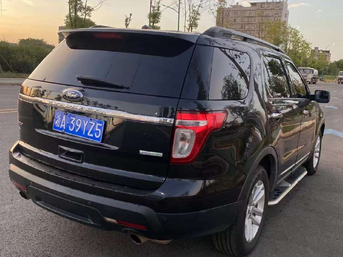 福特 探險(xiǎn)者  2013款 3.5L 尊享型圖片