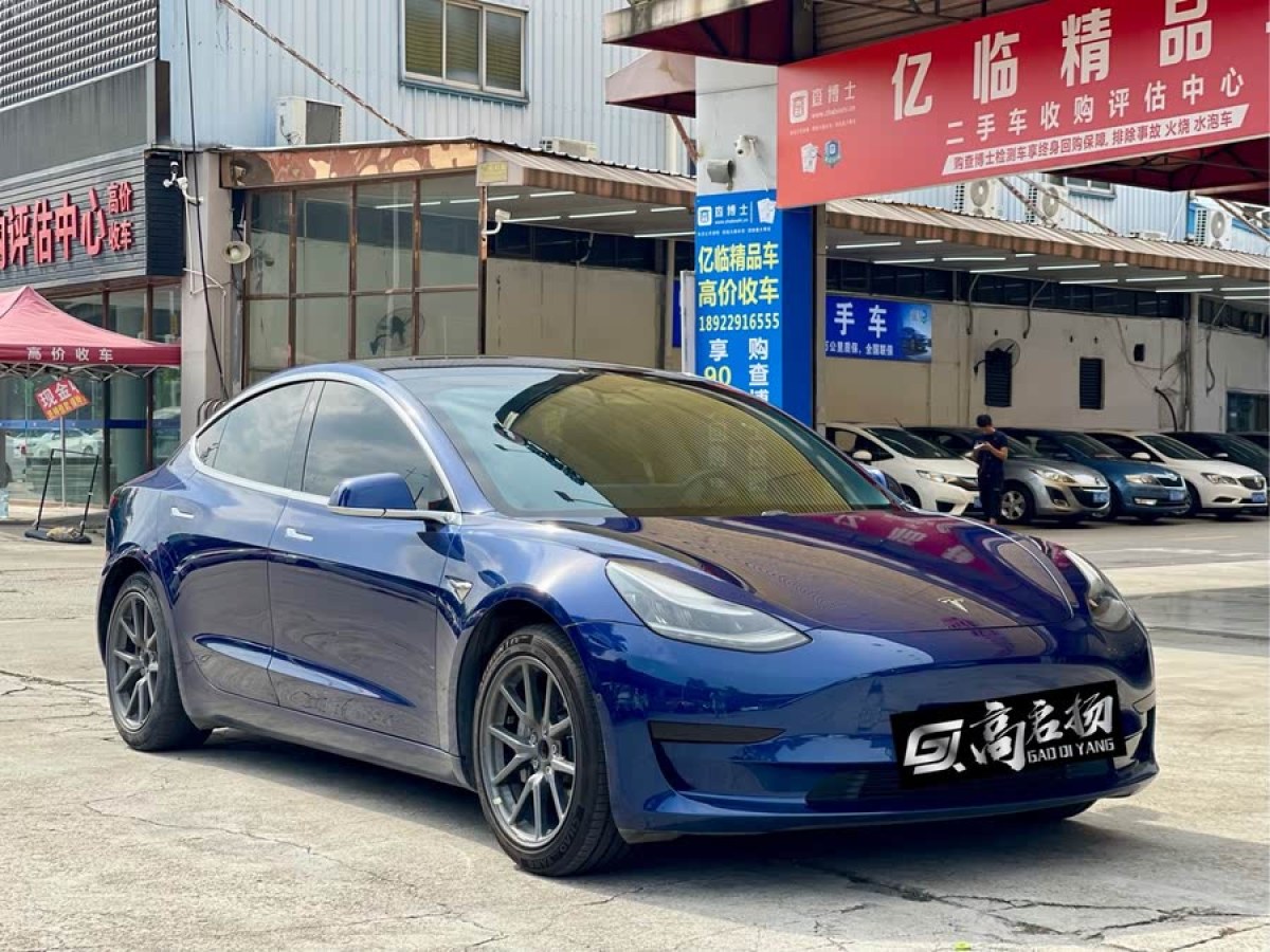 特斯拉 Model 3  2019款 標準續(xù)航后驅升級版圖片