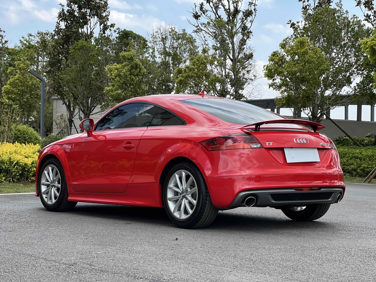 2012年9月奥迪 奥迪TT  2013款 TT Coupe 45 TFSI