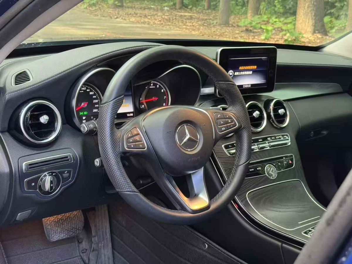 奔馳 奔馳C級(jí)  2015款 C 300 L圖片