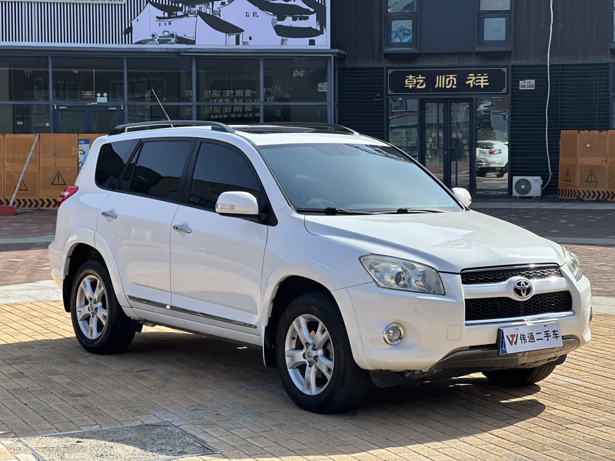 豐田 RAV4榮放  2010款 2.4L 自動豪華升級版圖片