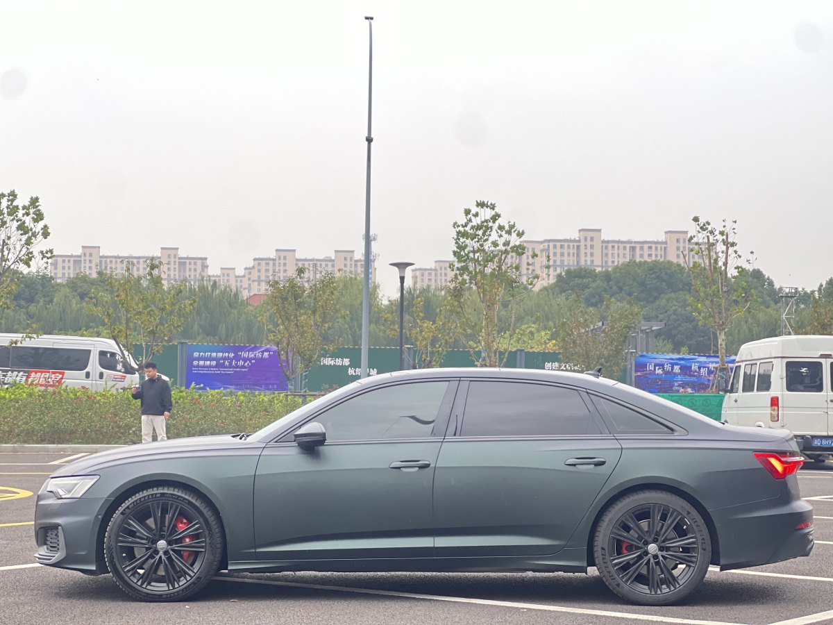 奧迪 奧迪A6L  2021款 55 TFSI quattro 尊享動(dòng)感型圖片