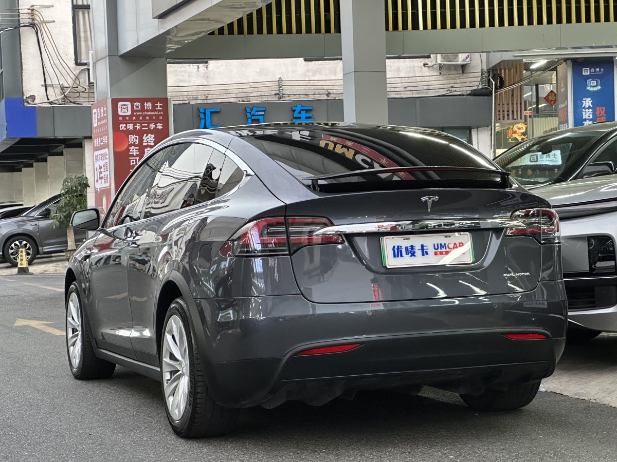 特斯拉 Model X  2020款 長(zhǎng)續(xù)航升級(jí)版圖片