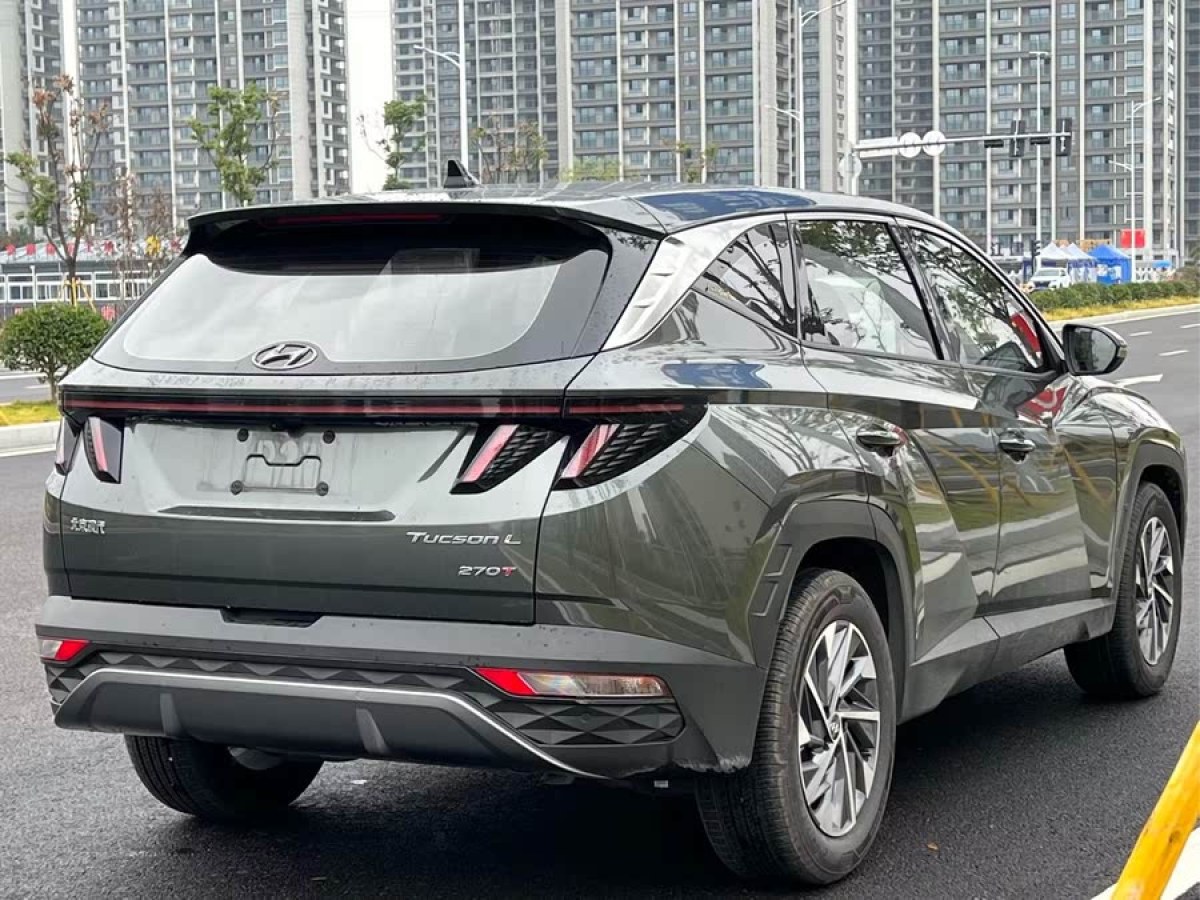 現(xiàn)代 途勝  2022款 途勝L 1.5T LUX尊貴版 N Line圖片