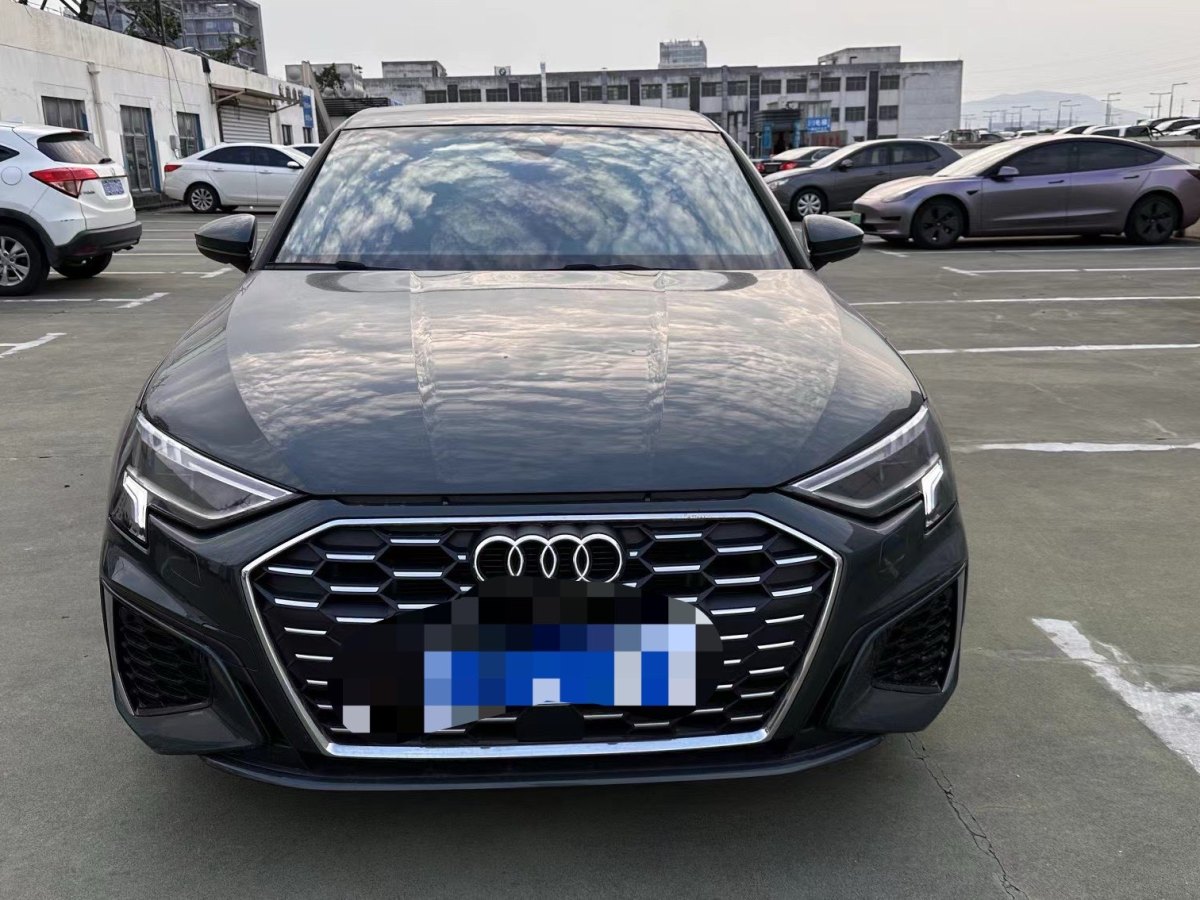 奧迪 奧迪A3  2022款 Sportback 35 TFSI 時(shí)尚運(yùn)動(dòng)型圖片